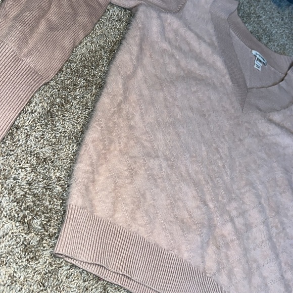 NWOT Stella & Dot V-Neck Fuzzy Knit Long Sleeve Sweater Blush Size Medium - Picture 7 of 11